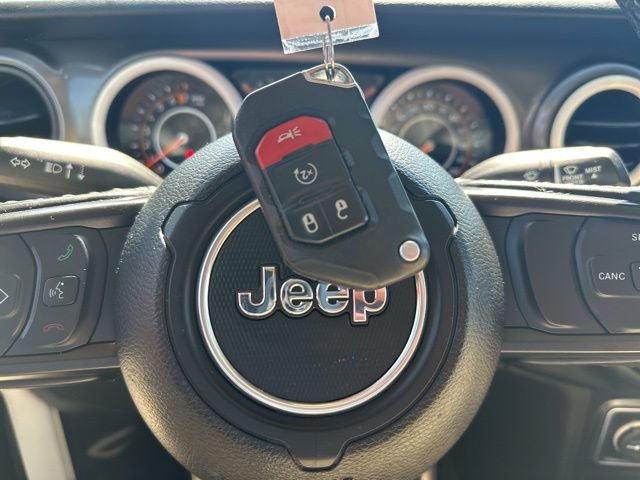 Used 2022 Jeep Gladiator Sport AWD/4WD image 36