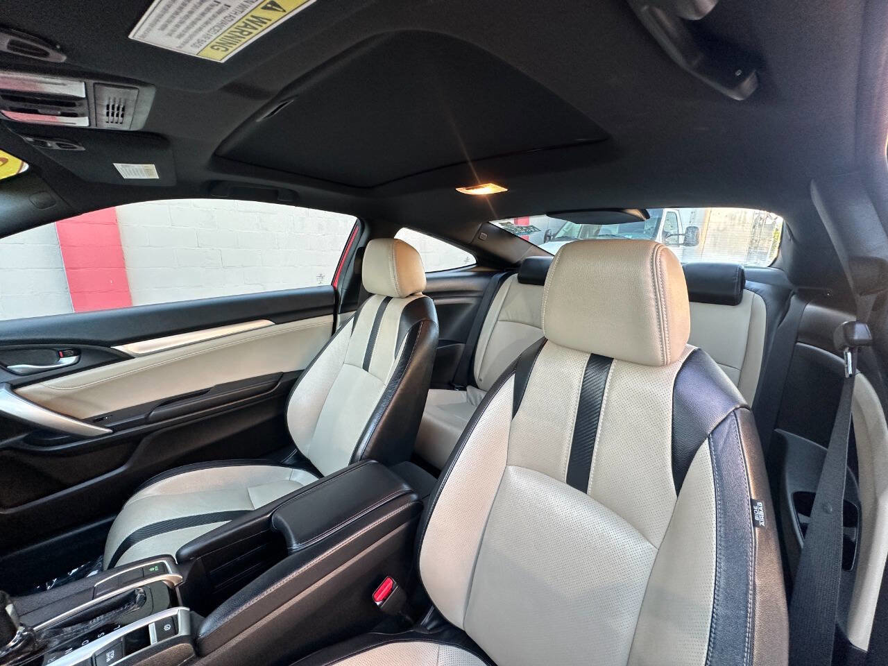 Used 2016 Honda Civic EX-L image 17