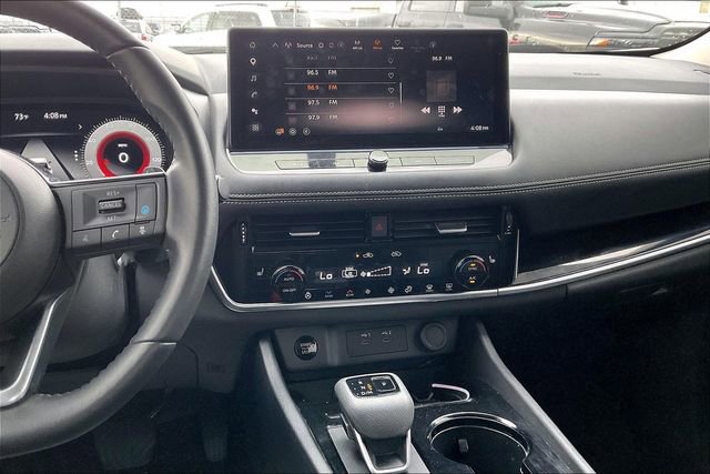 Used 2024 Nissan Rogue SL w/ SL Premium Package image 6