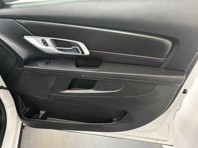 Used 2016 GMC Terrain SLE image 24