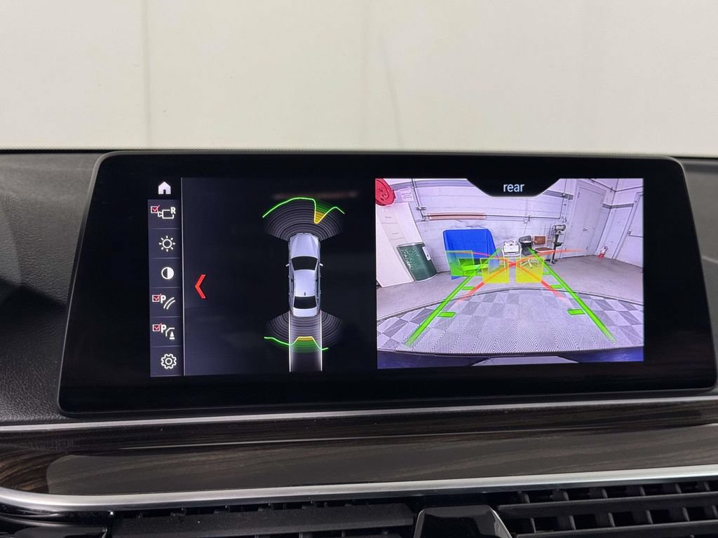 Used 2019 BMW 540i xDrive w/ M Sport Package AWD/4WD image 26