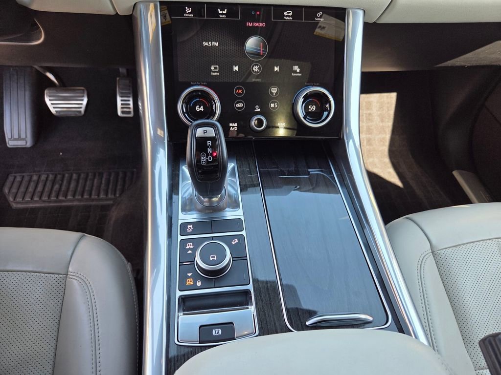 Used 2022 Land Rover Range Rover Sport HSE Silver Edition image 28