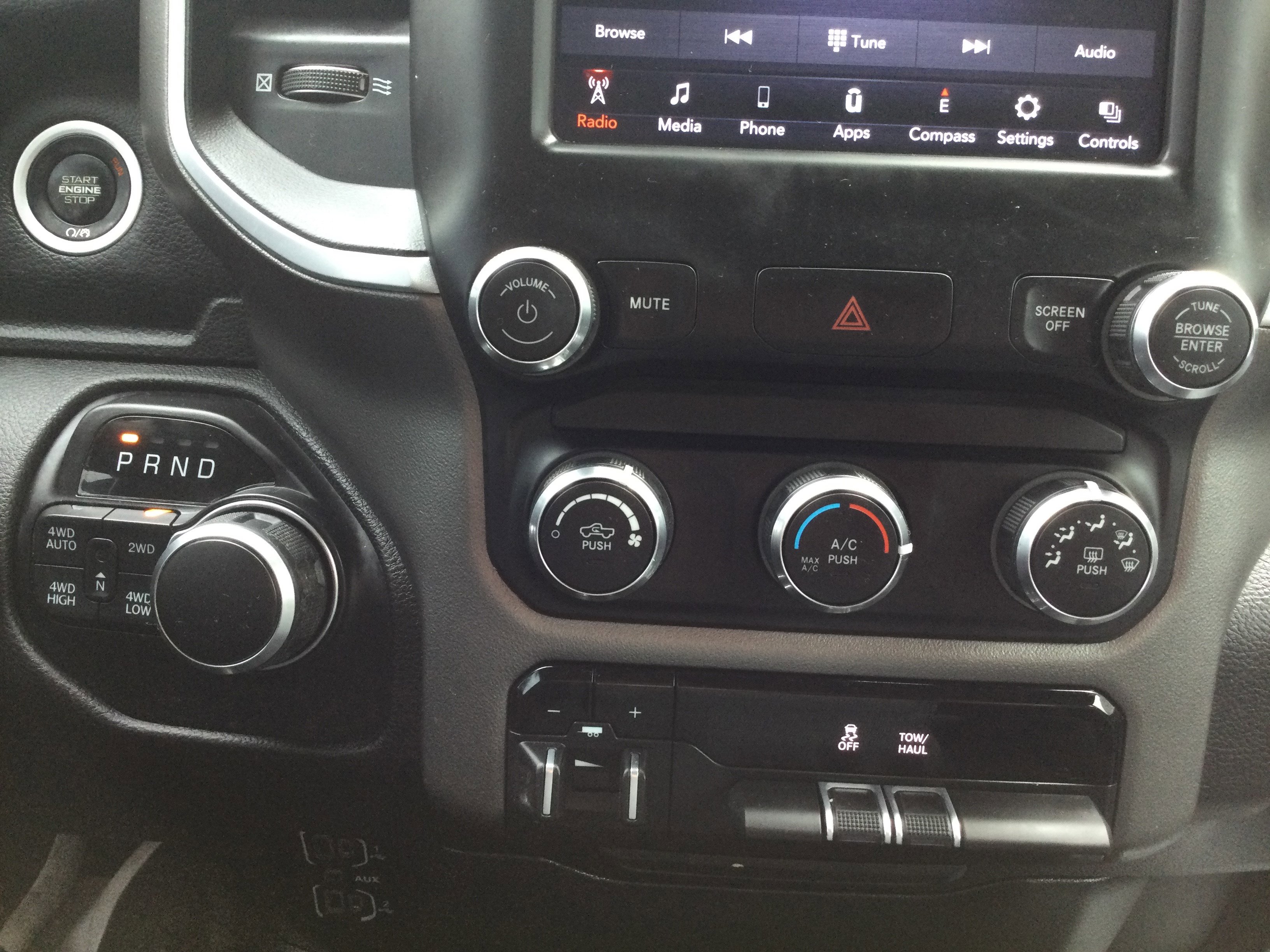 Used 2020 RAM 1500 Big Horn image 13