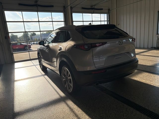 Used 2022 MAZDA CX-30 AWD 2.5 S w/ Premium Package image 12