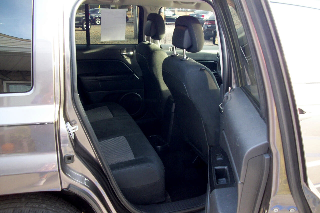 Used 2015 Jeep Patriot Sport w/ Power Value Group image 6