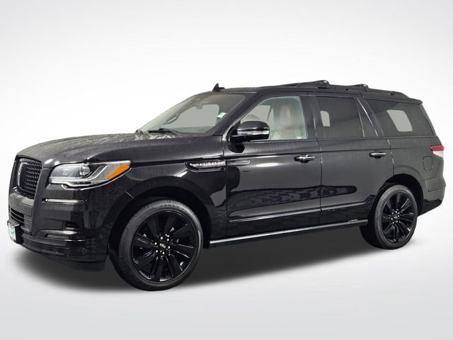 Used 2024 Lincoln Navigator Reserve w/ Equipment Group 201A image 3