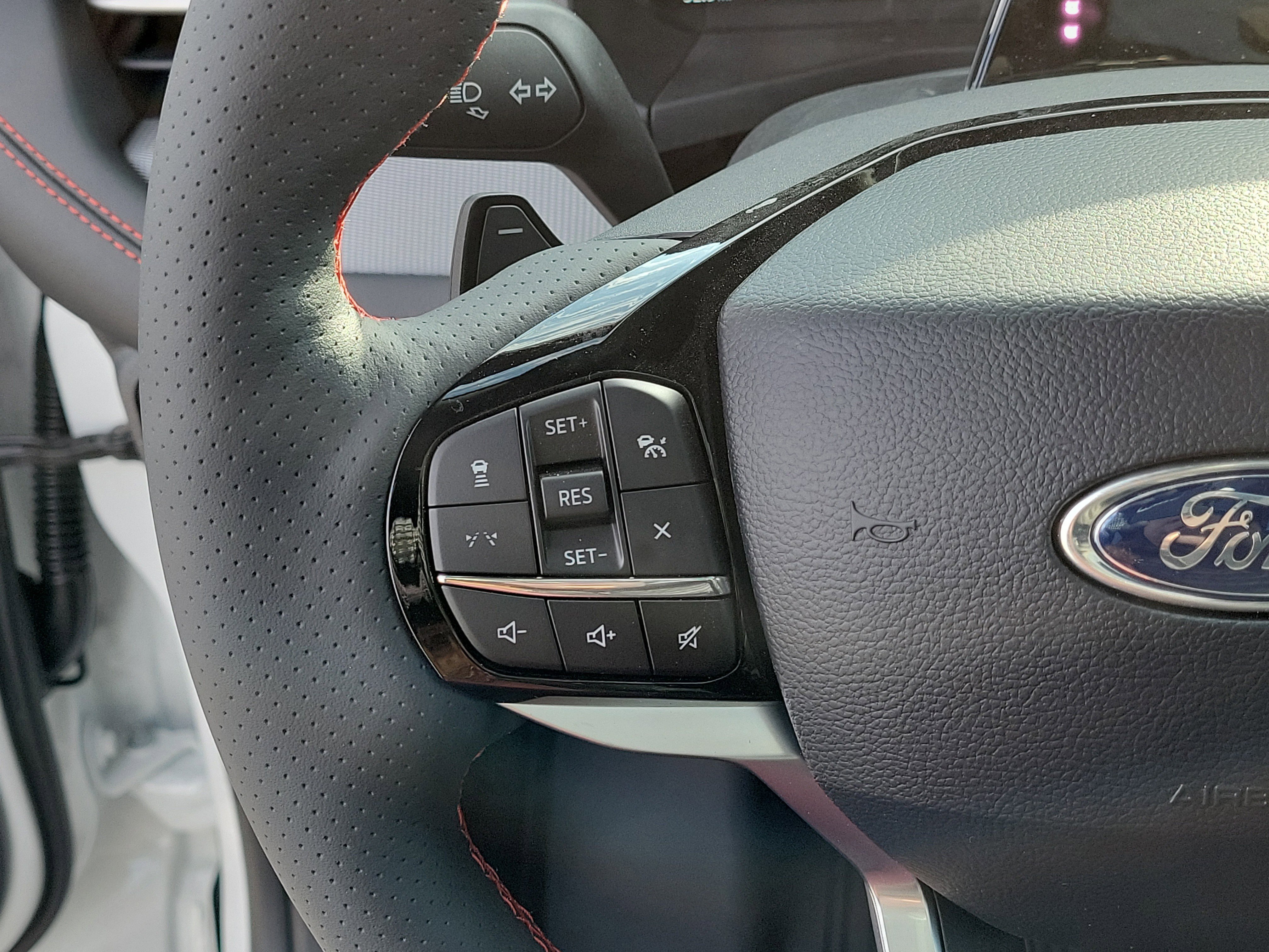 New 2026 Ford Explorer ST image 25