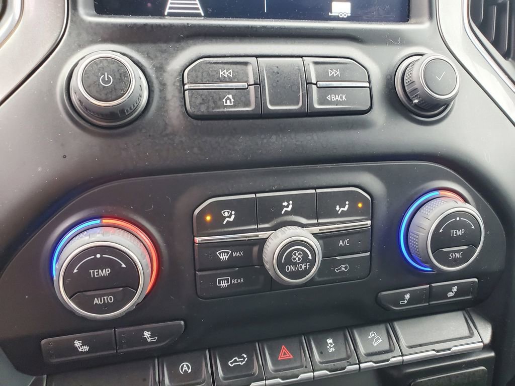 Used 2022 Chevrolet Silverado 1500 LT w/ Z71 Off-Road Package image 23