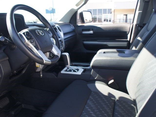 Used 2021 Toyota Tundra SR5 w/ SR5 Upgrade Package AWD/4WD image 11