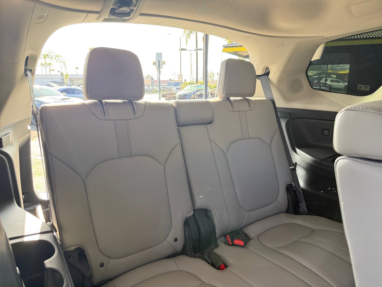 Used 2025 Honda Pilot Touring image 15