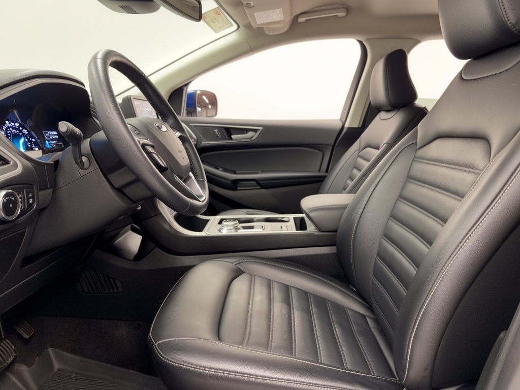 Certified 2024 Ford Edge SEL w/ Convenience Package AWD/4WD image 5