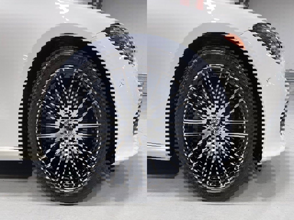 Used 2022 Mercedes-Benz C 300 C 300 image 16