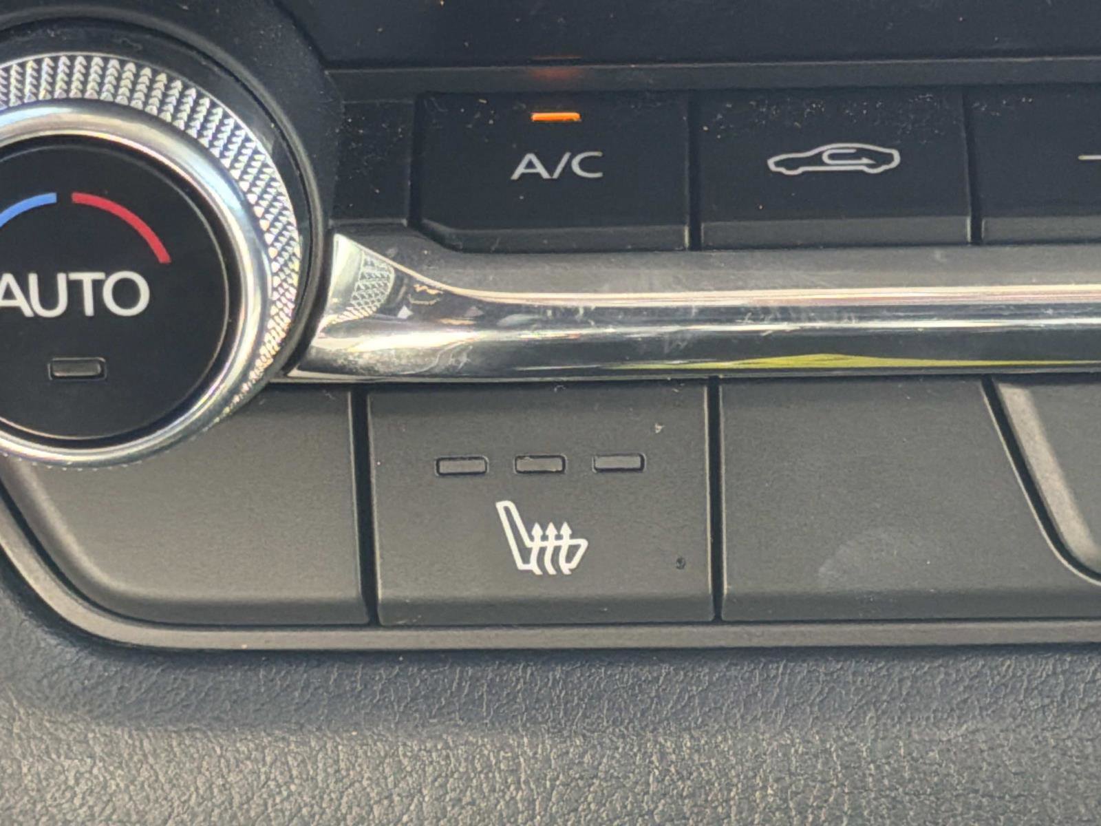 Used 2025 MAZDA CX-30 AWD 2.5 S w/ Premium Package image 15