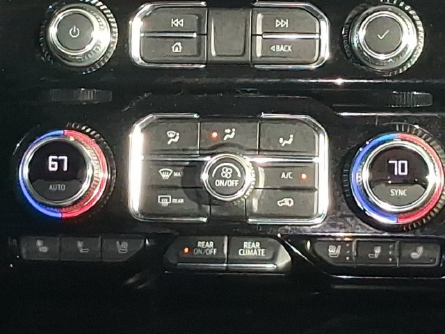 Used 2022 GMC Yukon Denali RWD image 5