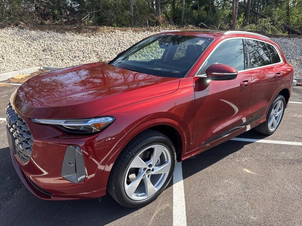 Used 2025 Audi Q5 Premium Plus w/ Premium Plus