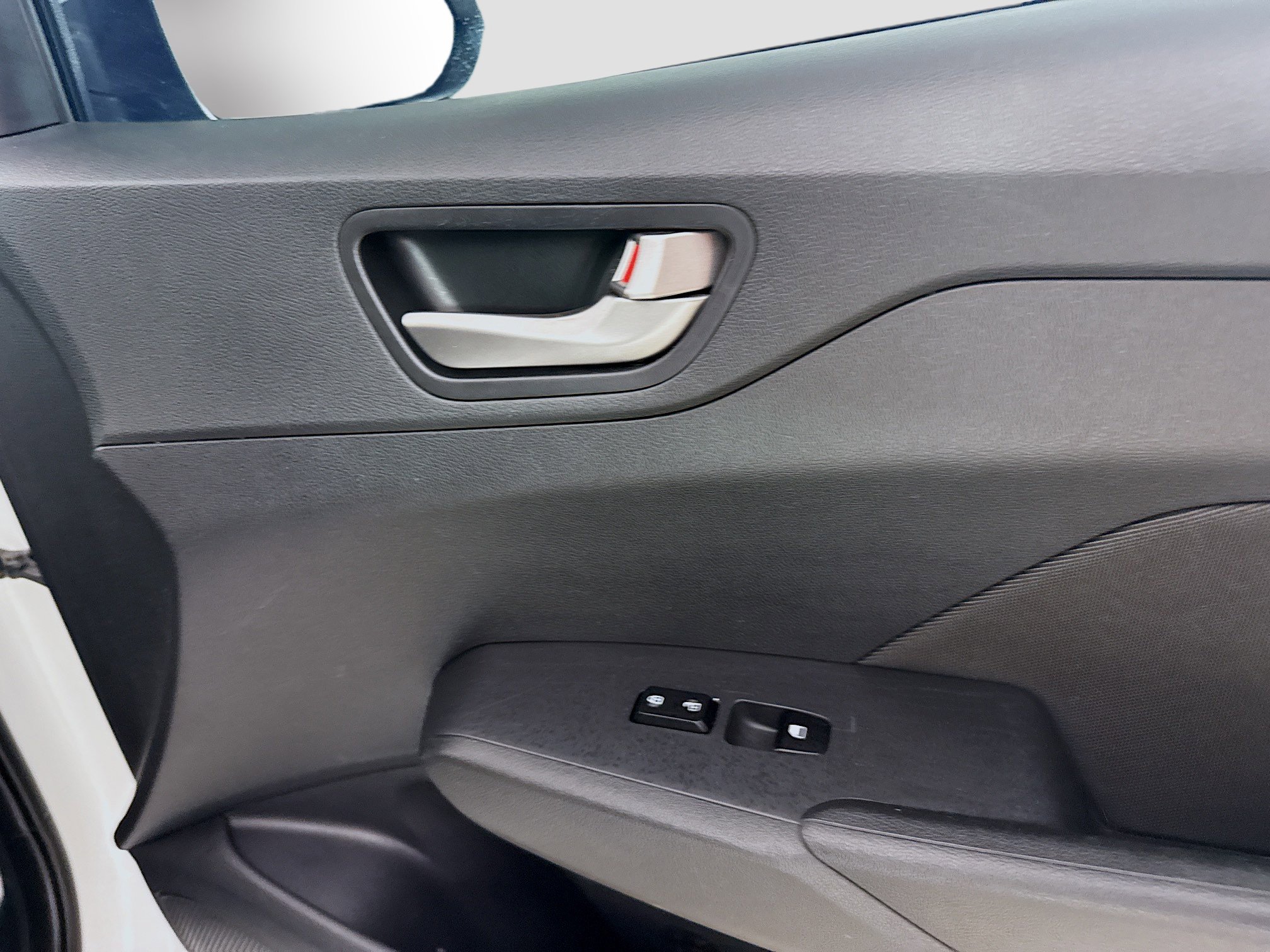 Used 2020 Hyundai Accent SE FWD image 30