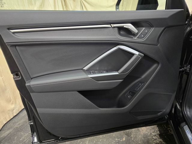 Certified 2024 Audi Q3 2.0T Premium w/ Convenience Package image 14