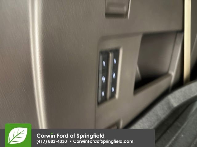 Used 2024 Lincoln Navigator Reserve image 28