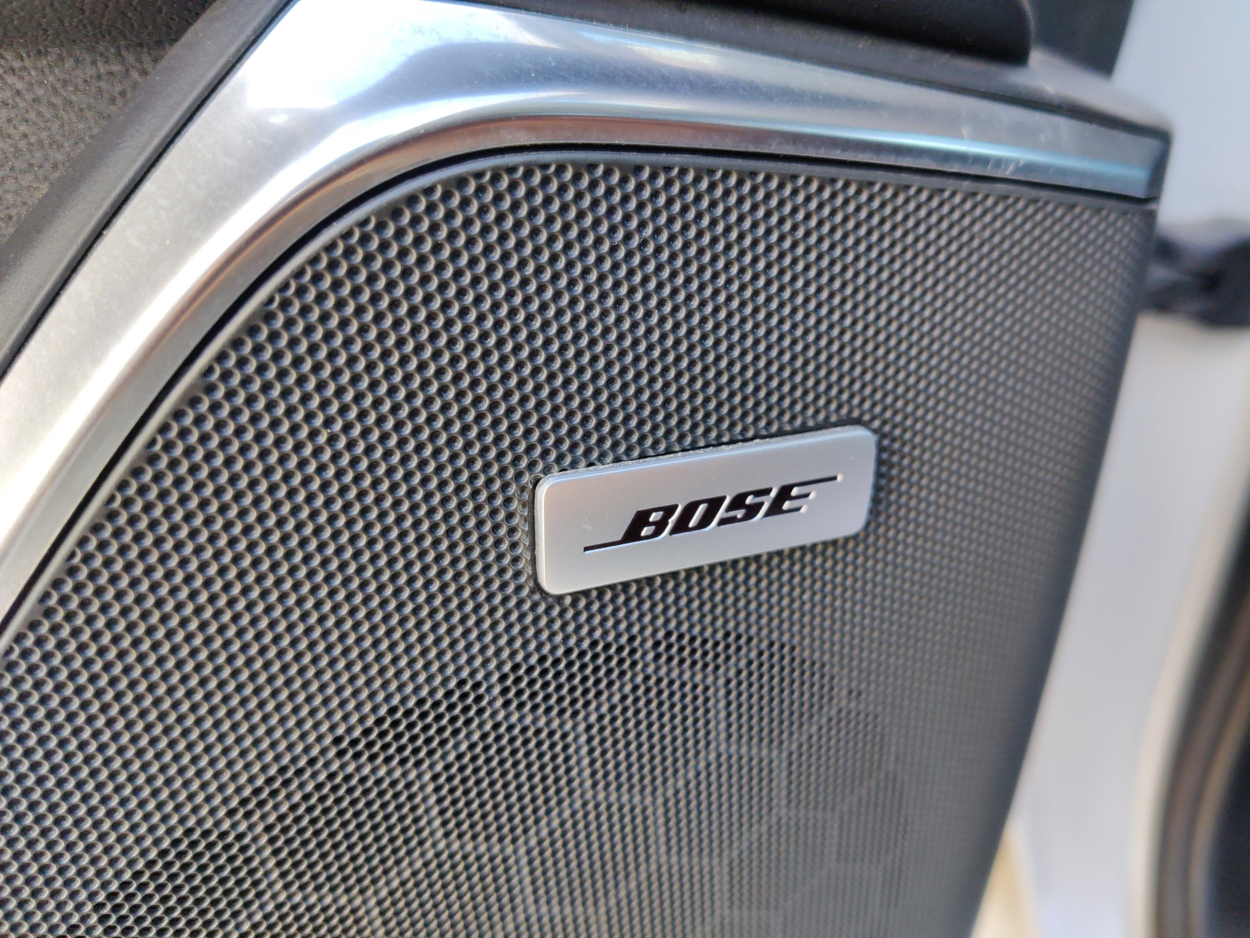 Used 2019 Cadillac Escalade Premium Luxury image 36