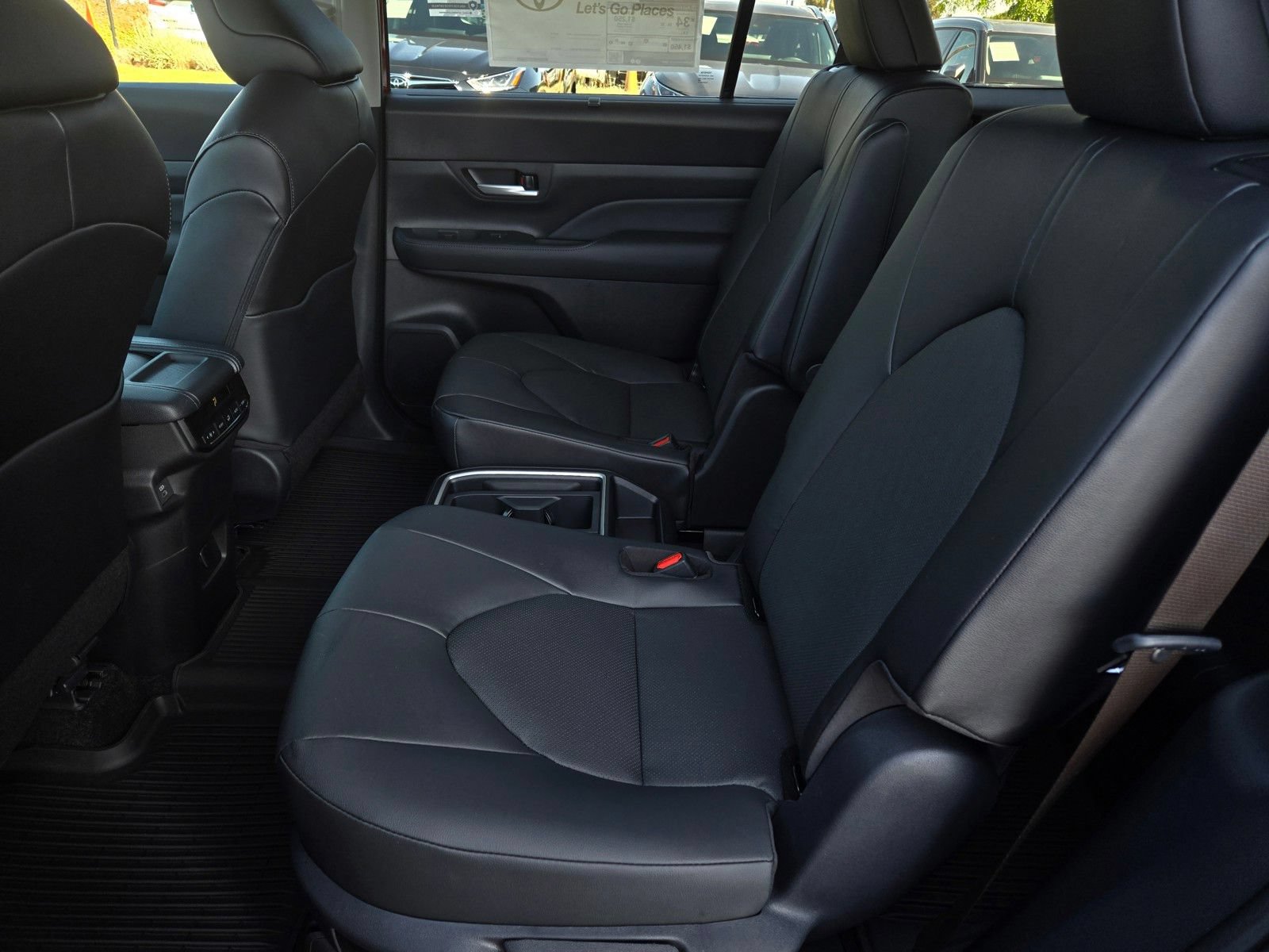 New 2026 Toyota Grand Highlander AWD Hybrid image 8