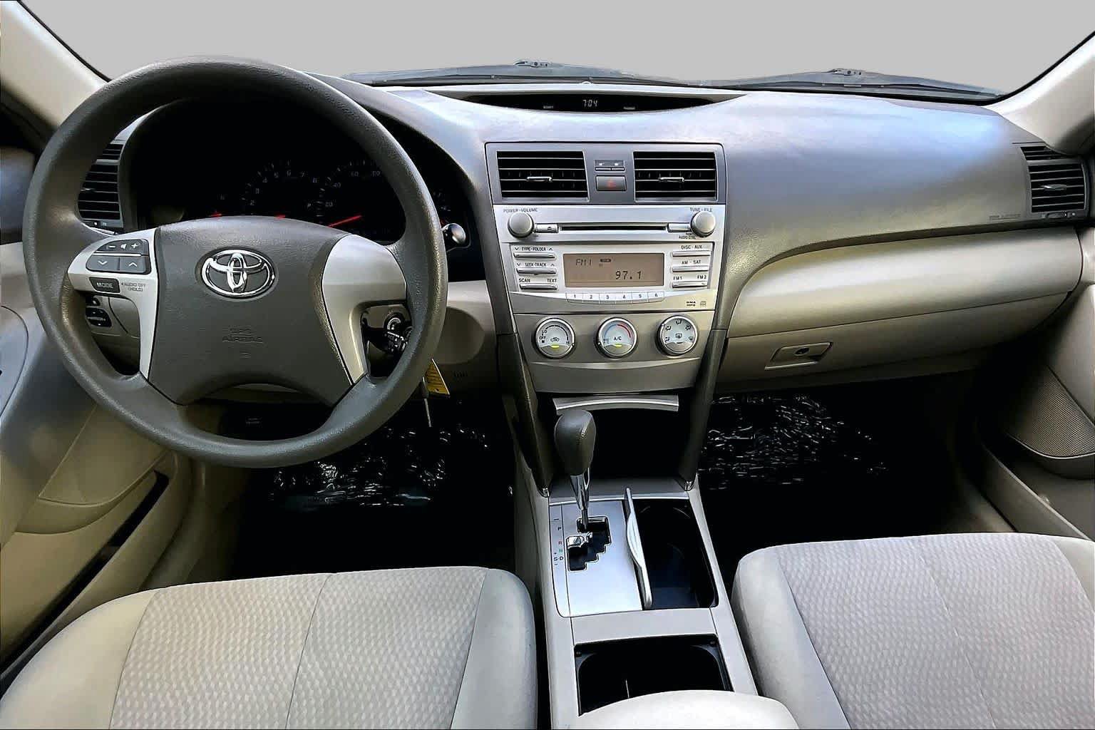 Used 2011 Toyota Camry LE w/ LE Extra-Value Pkg FWD image 14