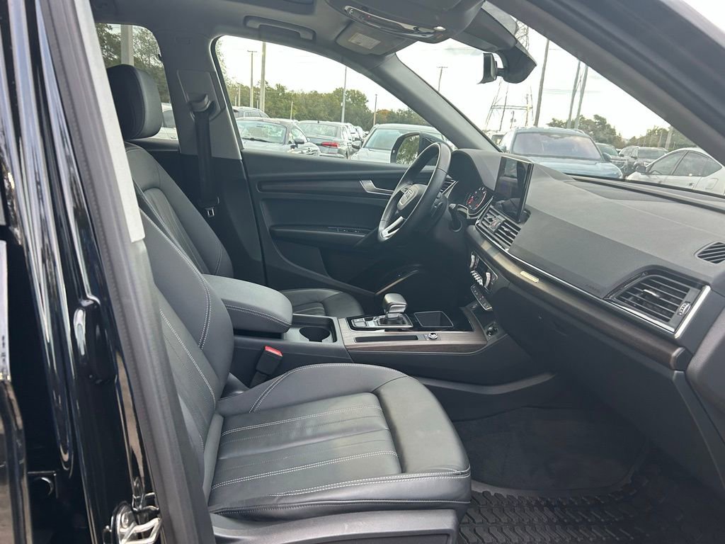 Used 2023 Audi Q5 2.0T Premium w/ Convenience Package image 36