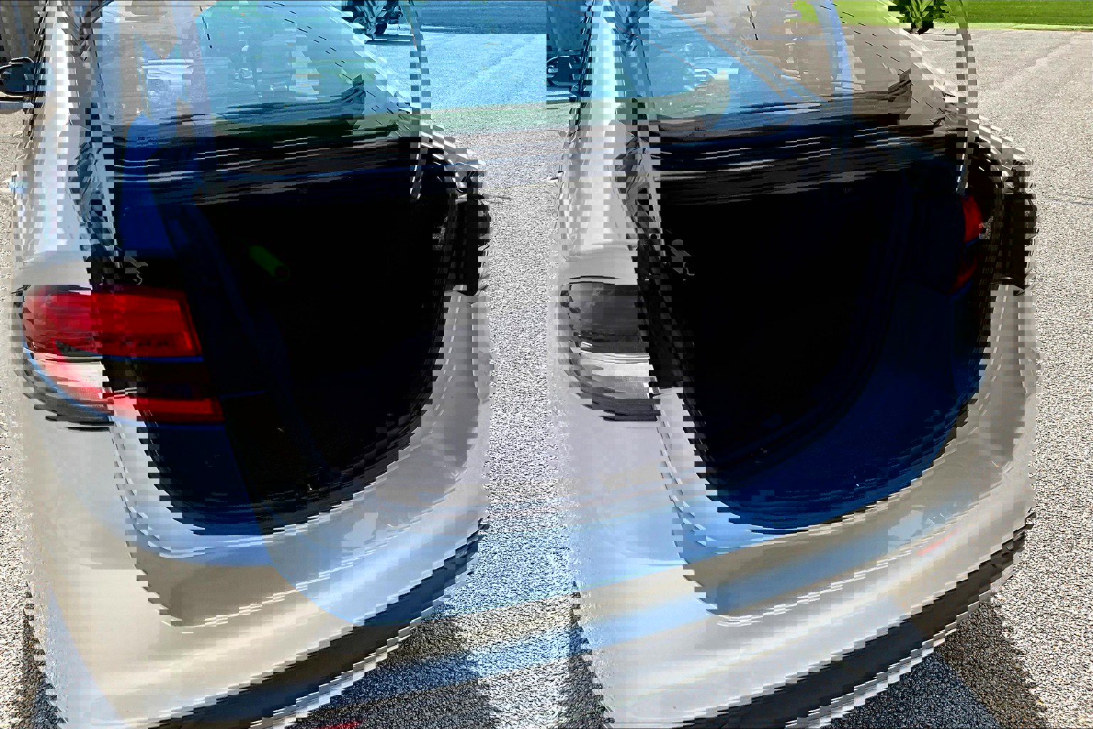 Used 2017 Ford Fusion S image 19