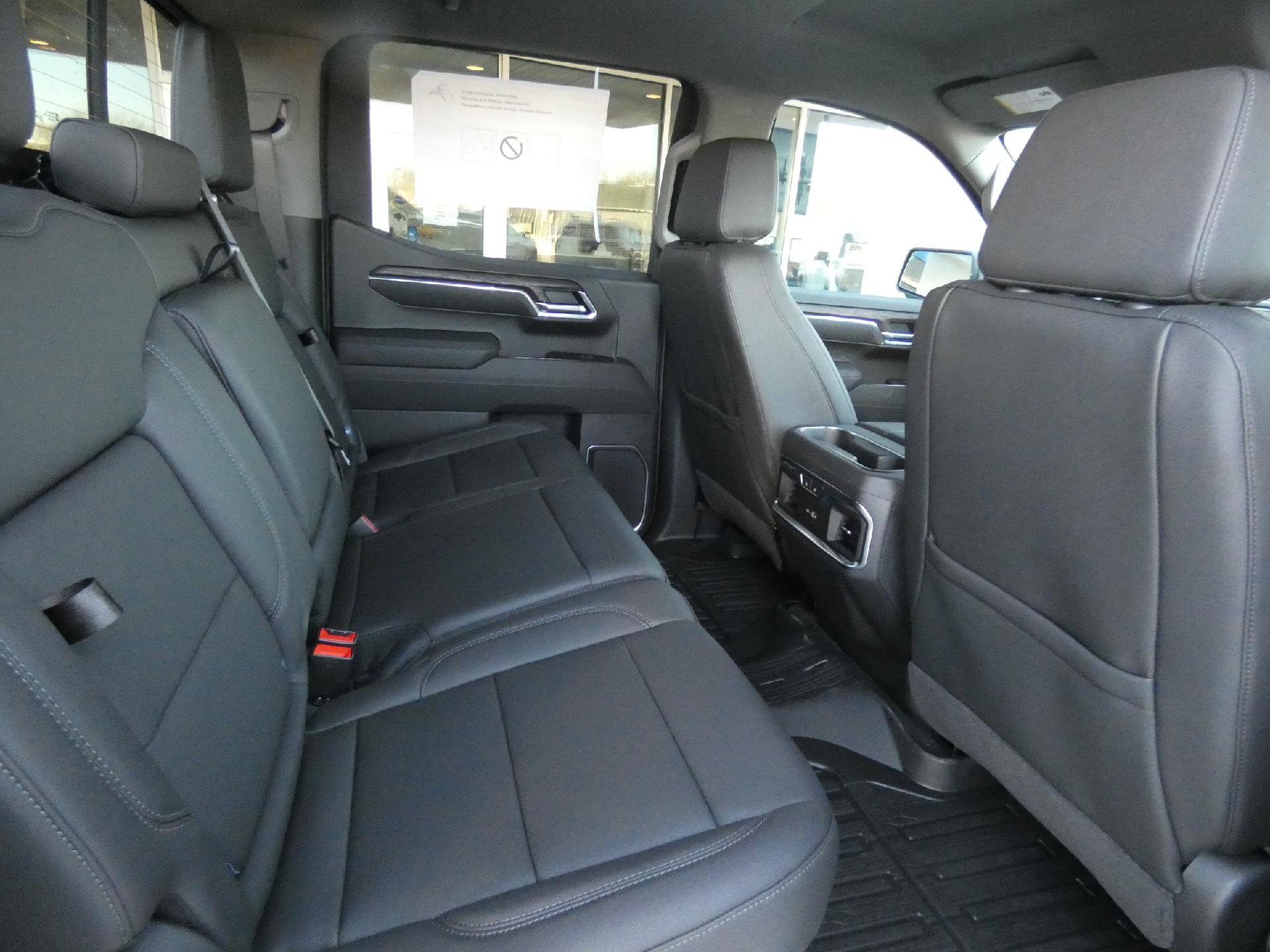 New 2026 GMC Sierra 1500 SLT w/ SLT Premium Plus Package image 16
