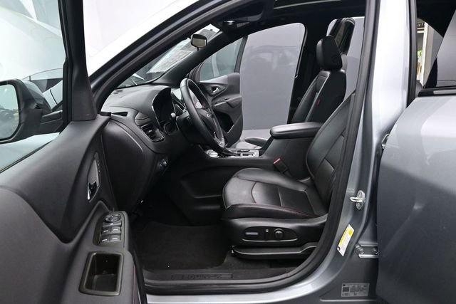 Used 2023 Chevrolet Equinox RS w/ RS Leather Package FWD image 10