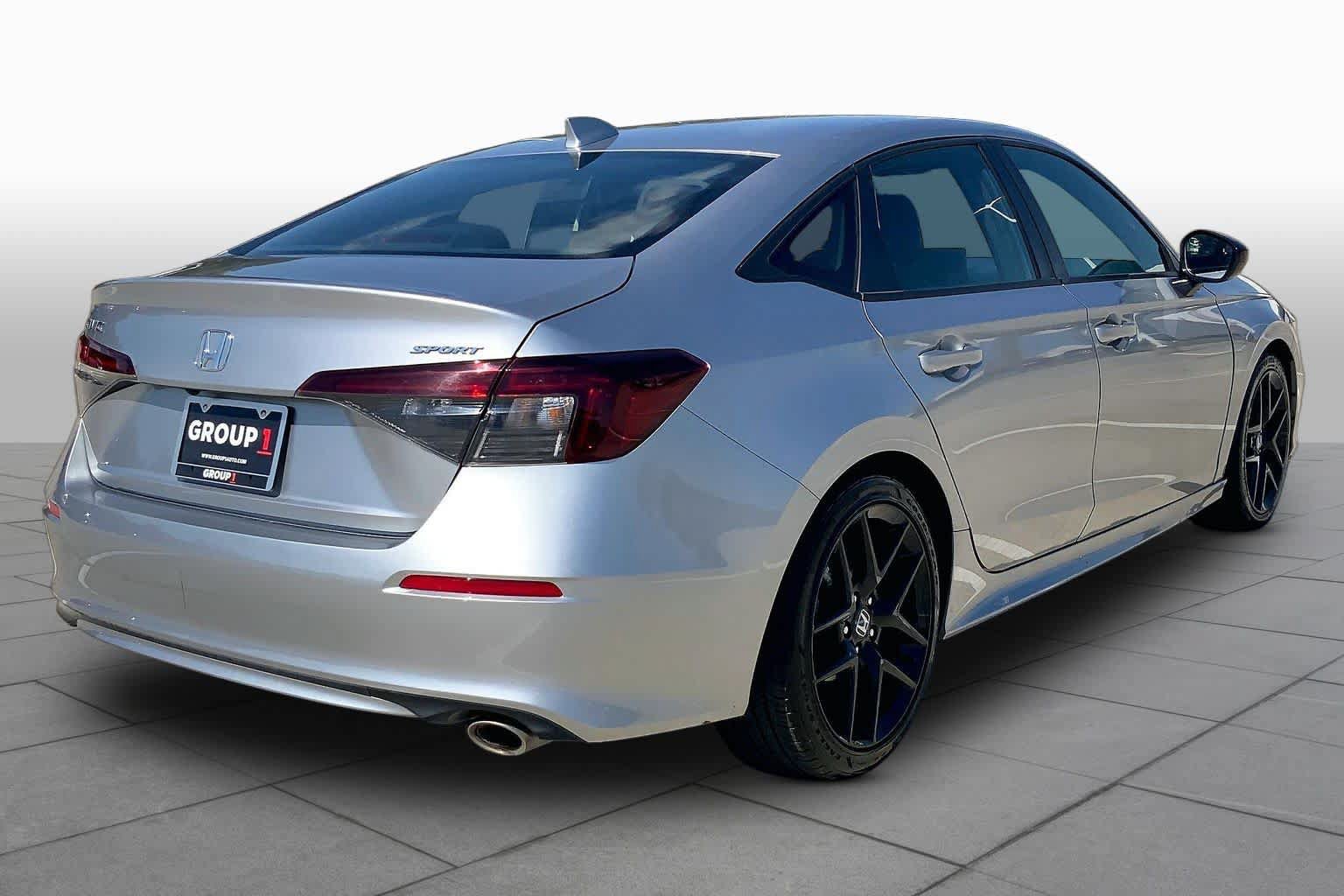 Used 2025 Honda Civic Sport image 12