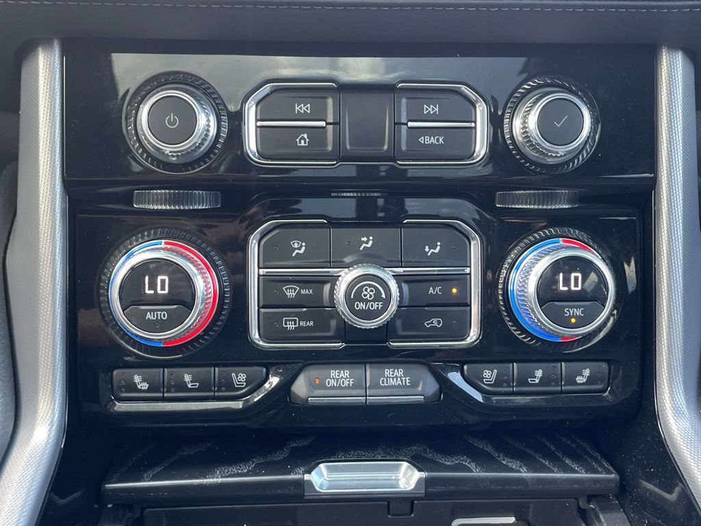 Used 2023 GMC Yukon Denali AWD/4WD image 38