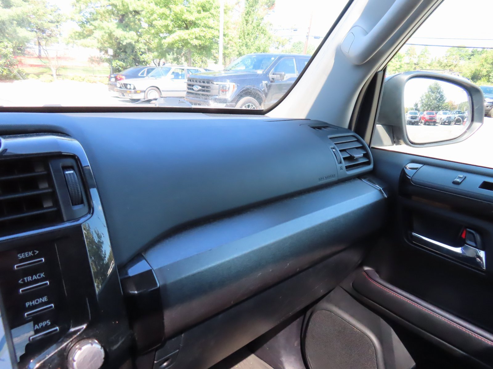 Used 2021 Toyota 4Runner Venture image 23