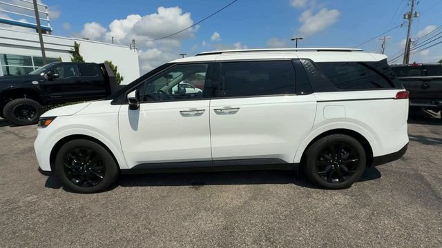 Used 2024 Kia Carnival SX FWD image 5