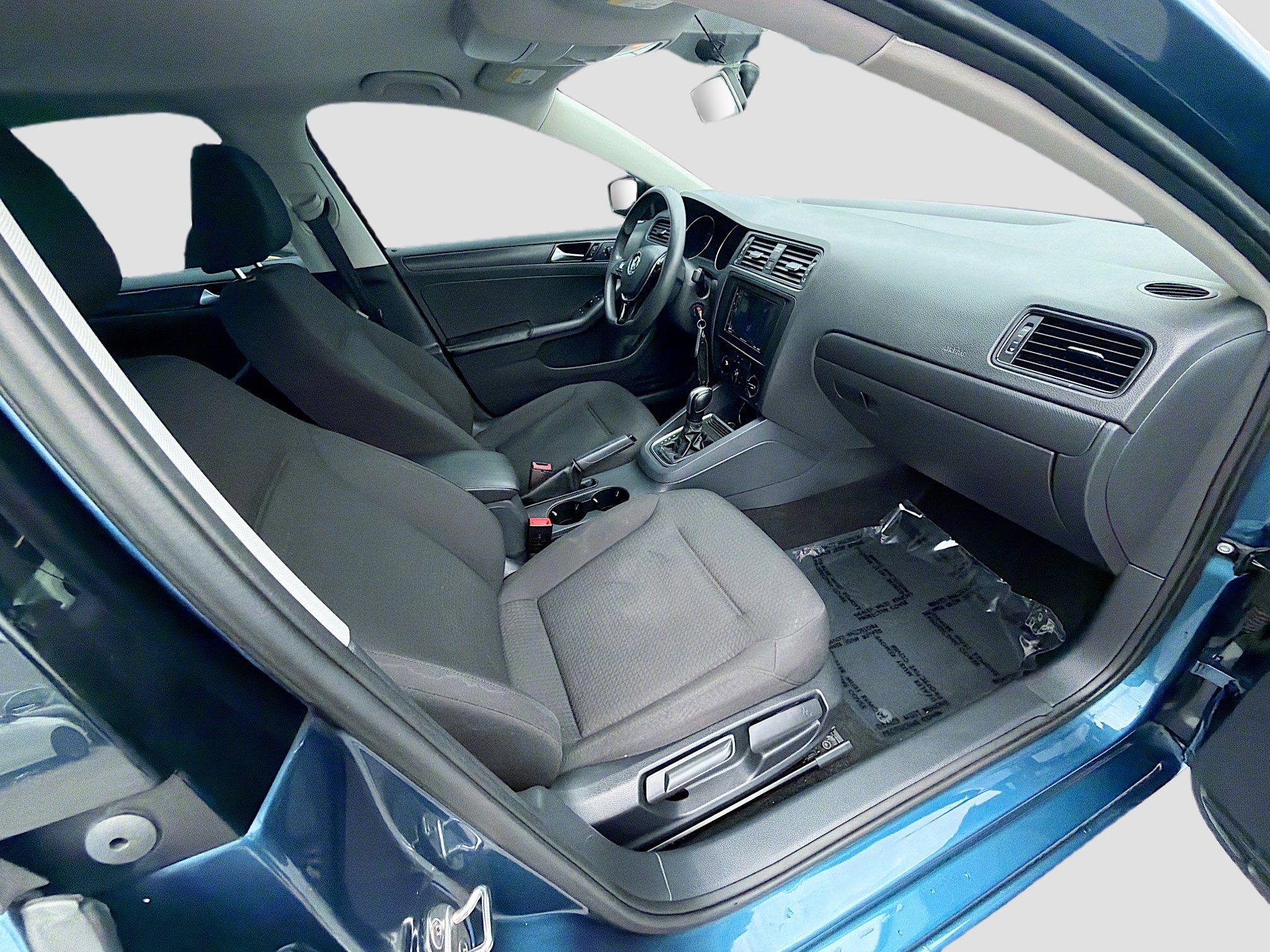 Used 2016 Volkswagen Jetta S image 30