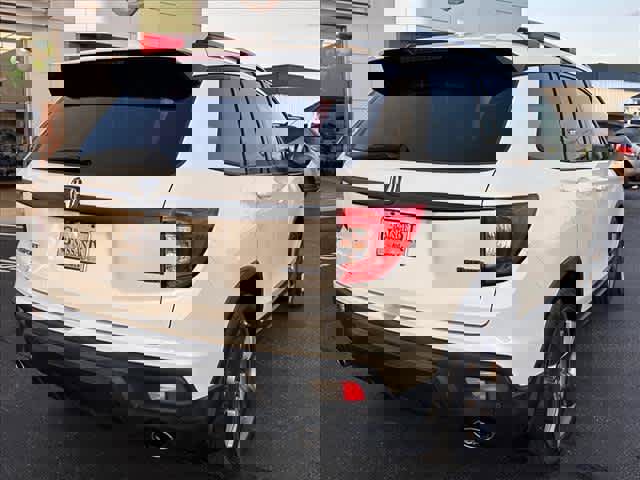 Used 2020 Honda Passport Touring image 3