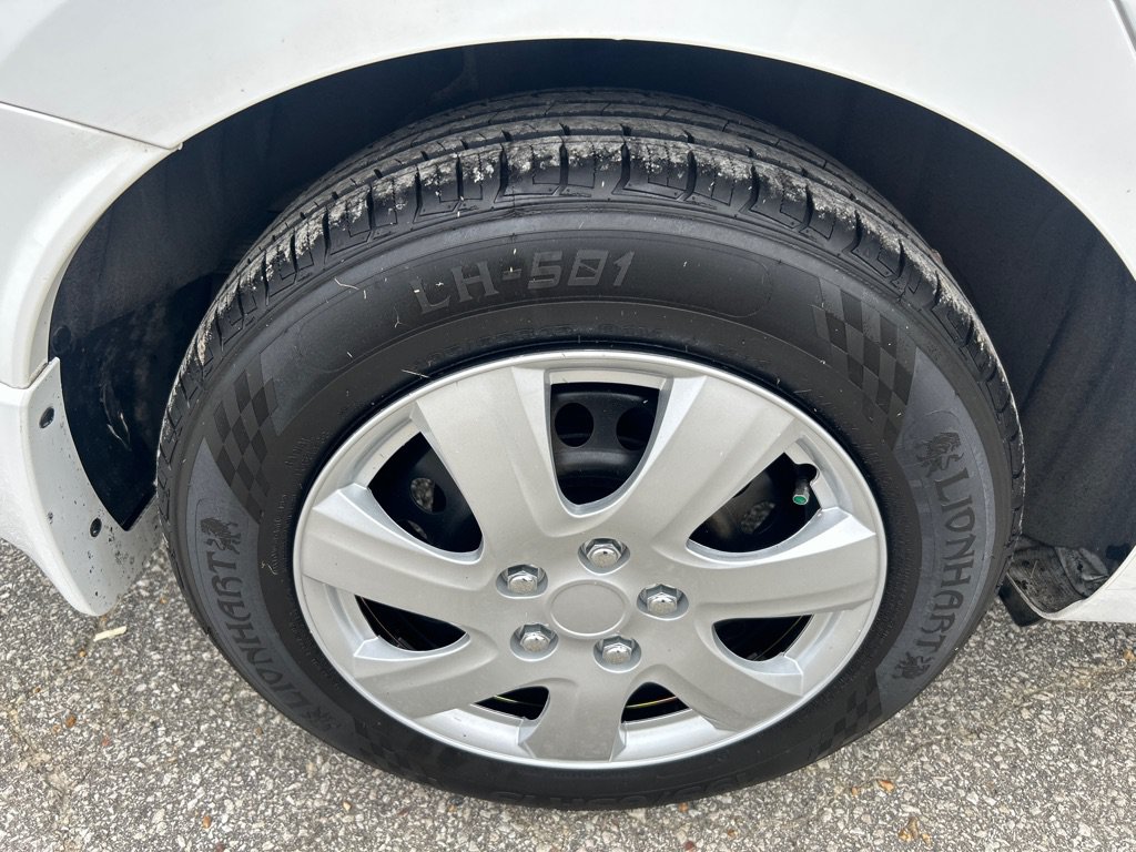 Used 2024 Nissan Versa S w/ Trunk Package FWD image 16