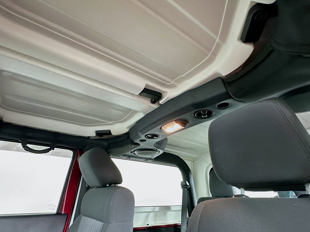 Used 2012 Jeep Wrangler Sport image 10