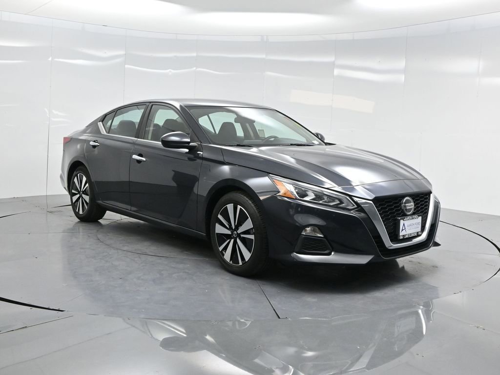 Used 2022 Nissan Altima 2.5 SV image 42