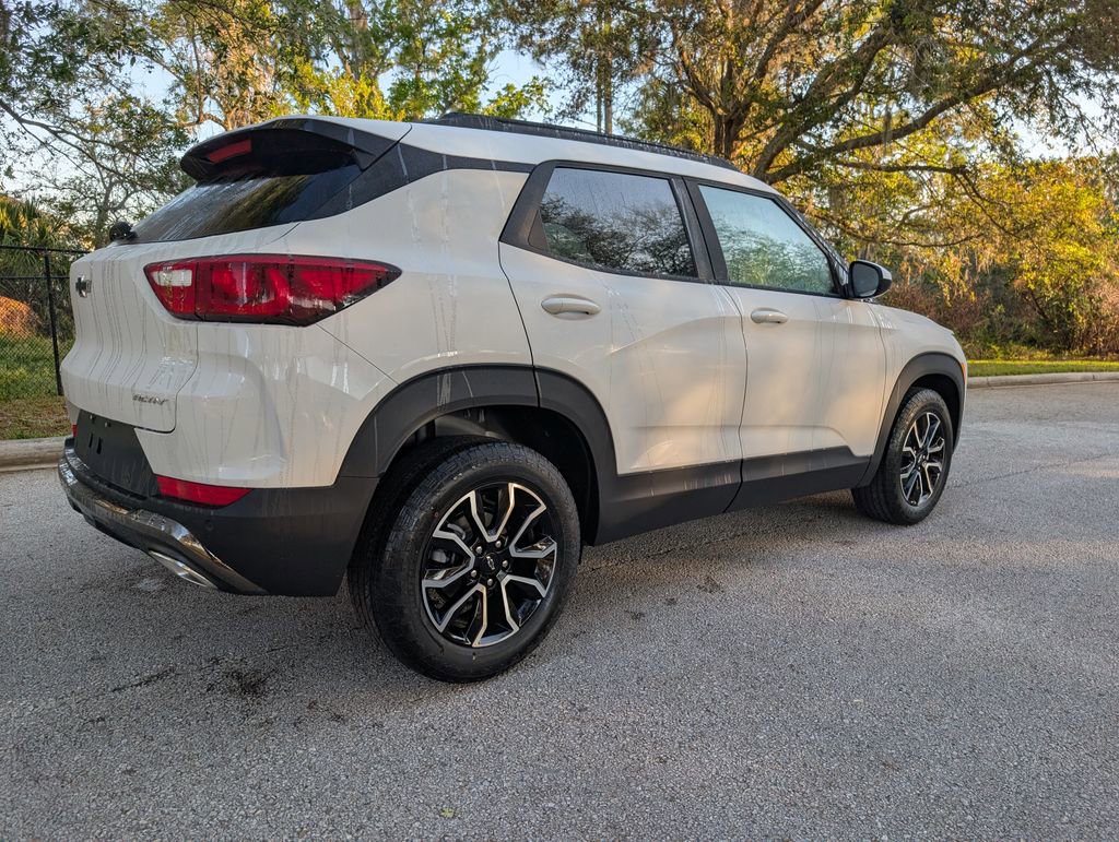 New 2026 Chevrolet TrailBlazer ACTIV w/ Driver Confidence Package FWD image 9