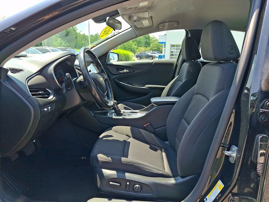 Certified 2021 Chevrolet Malibu RS FWD image 13