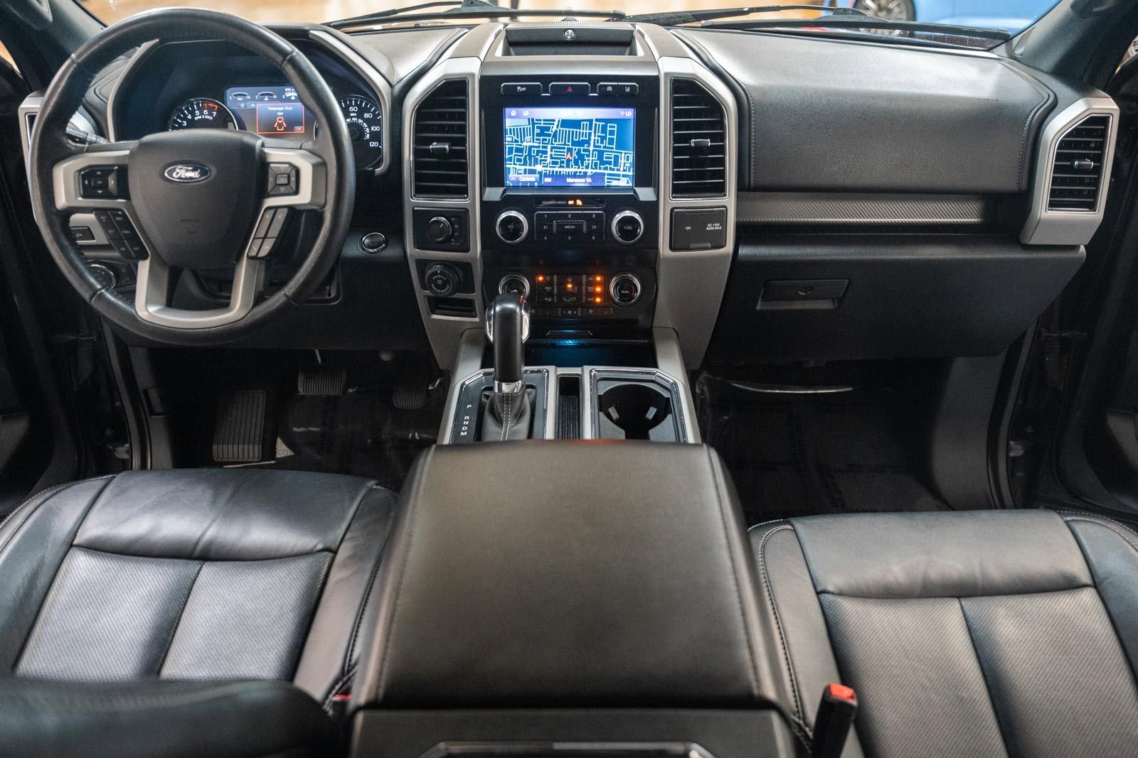 Used 2020 Ford F150 Lariat w/ Equipment Group 502A Luxury AWD/4WD image 22