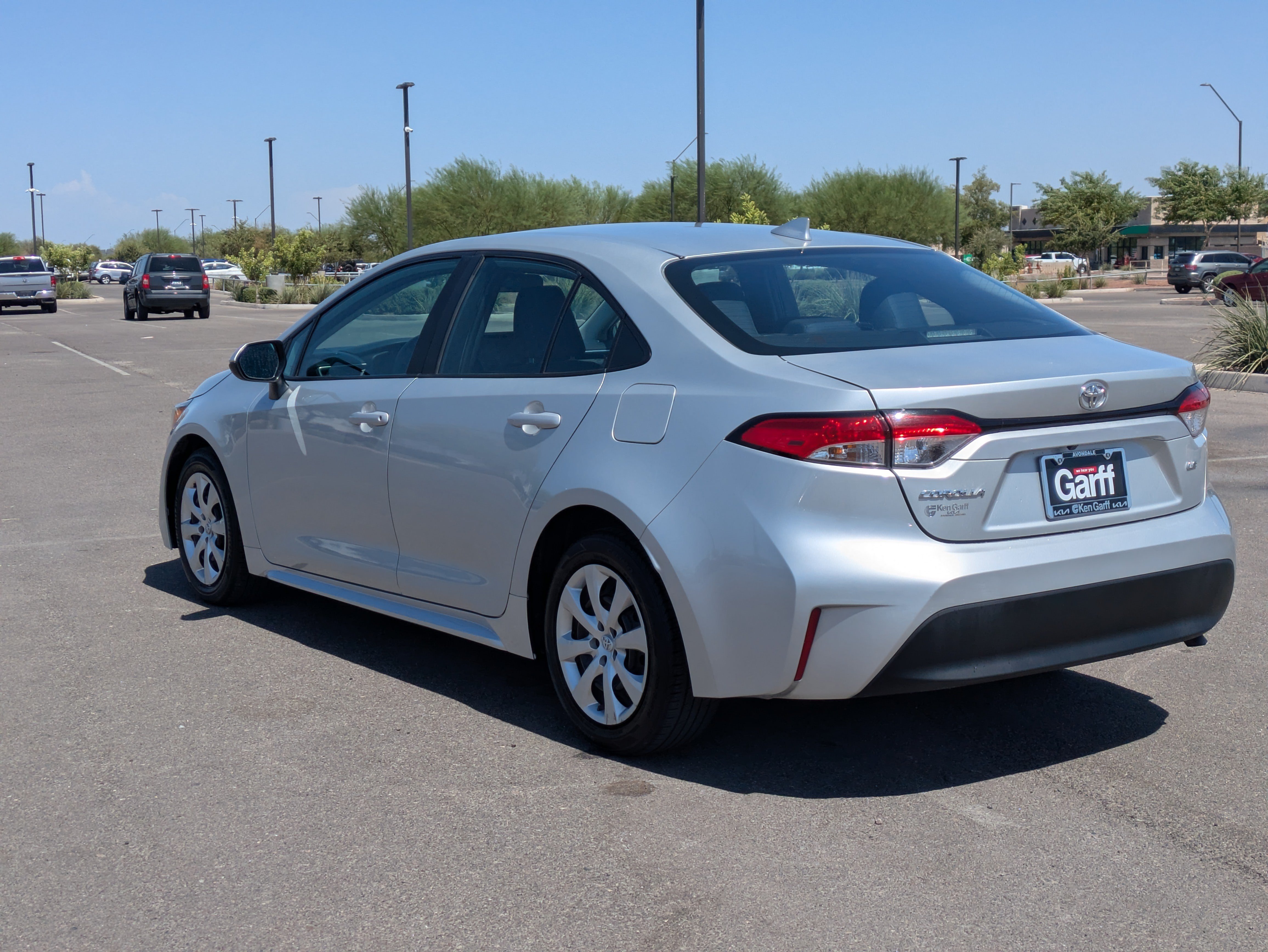 Used 2024 Toyota Corolla LE FWD image 3