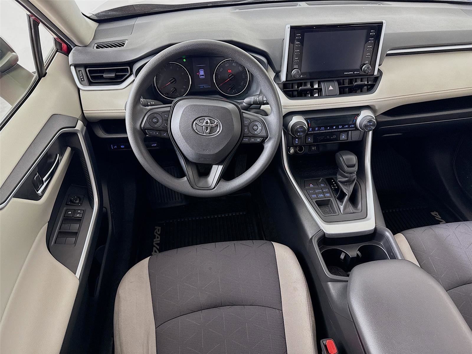 Used 2019 Toyota RAV4 XLE image 24
