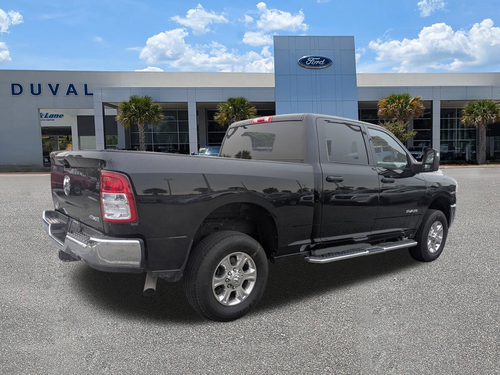 Used 2024 RAM 2500 Big Horn image 4