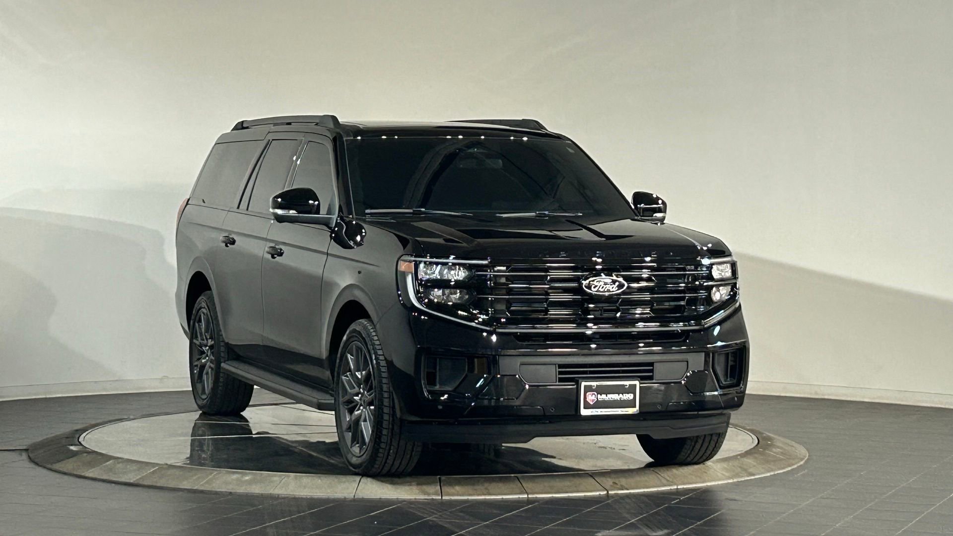 Used 2026 Ford Expedition Max Platinum w/ Stealth Appearance Package AWD/4WD image 2