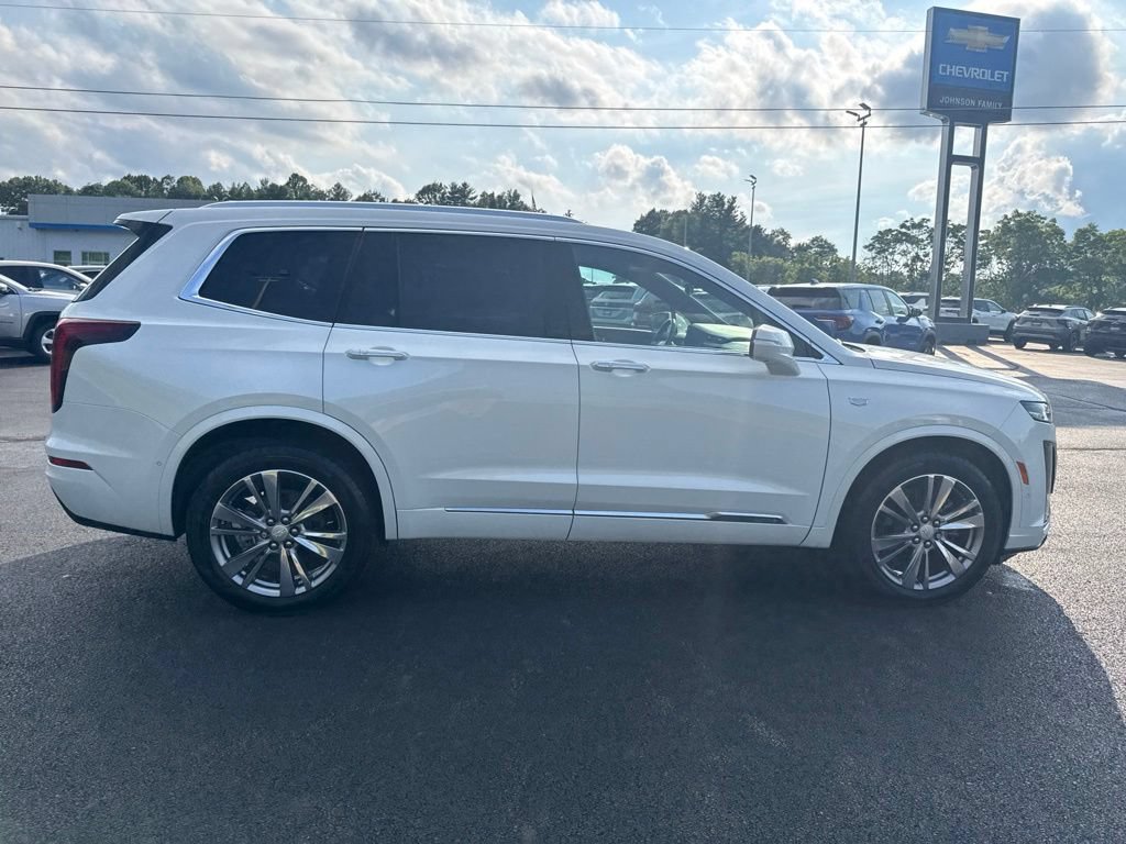 Used 2023 Cadillac XT6 Premium Luxury w/ Technology Package AWD/4WD image 11