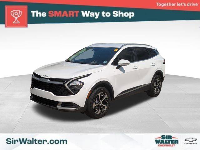 Used 2023 Kia Sportage EX image 1