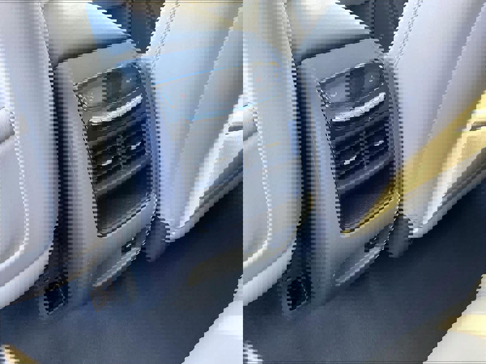 Used 2019 Cadillac XT5 Premium Luxury image 35