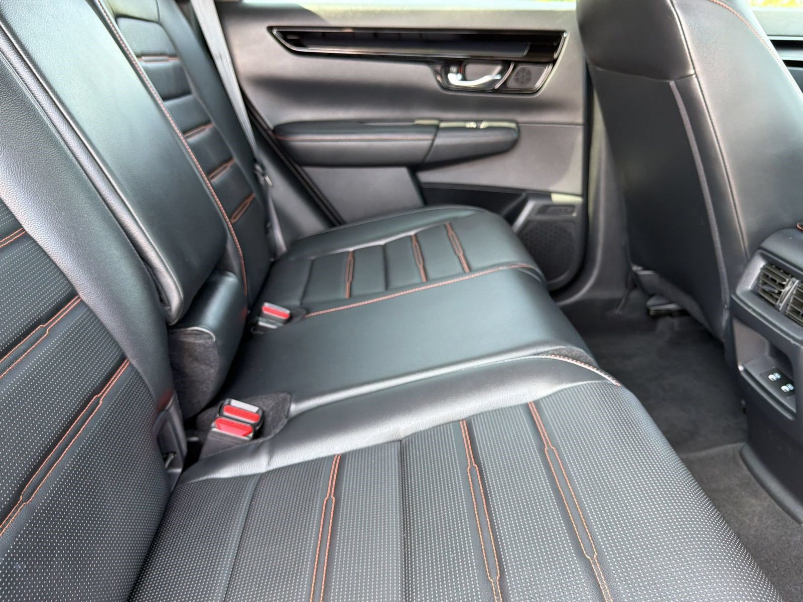 Used 2024 Honda CR-V Sport Touring image 31