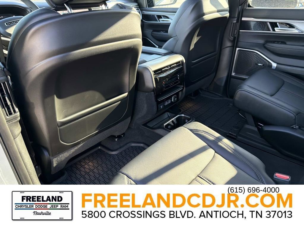 New 2025 Jeep Wagoneer Series II image 15